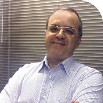 Eduardo Manzano
